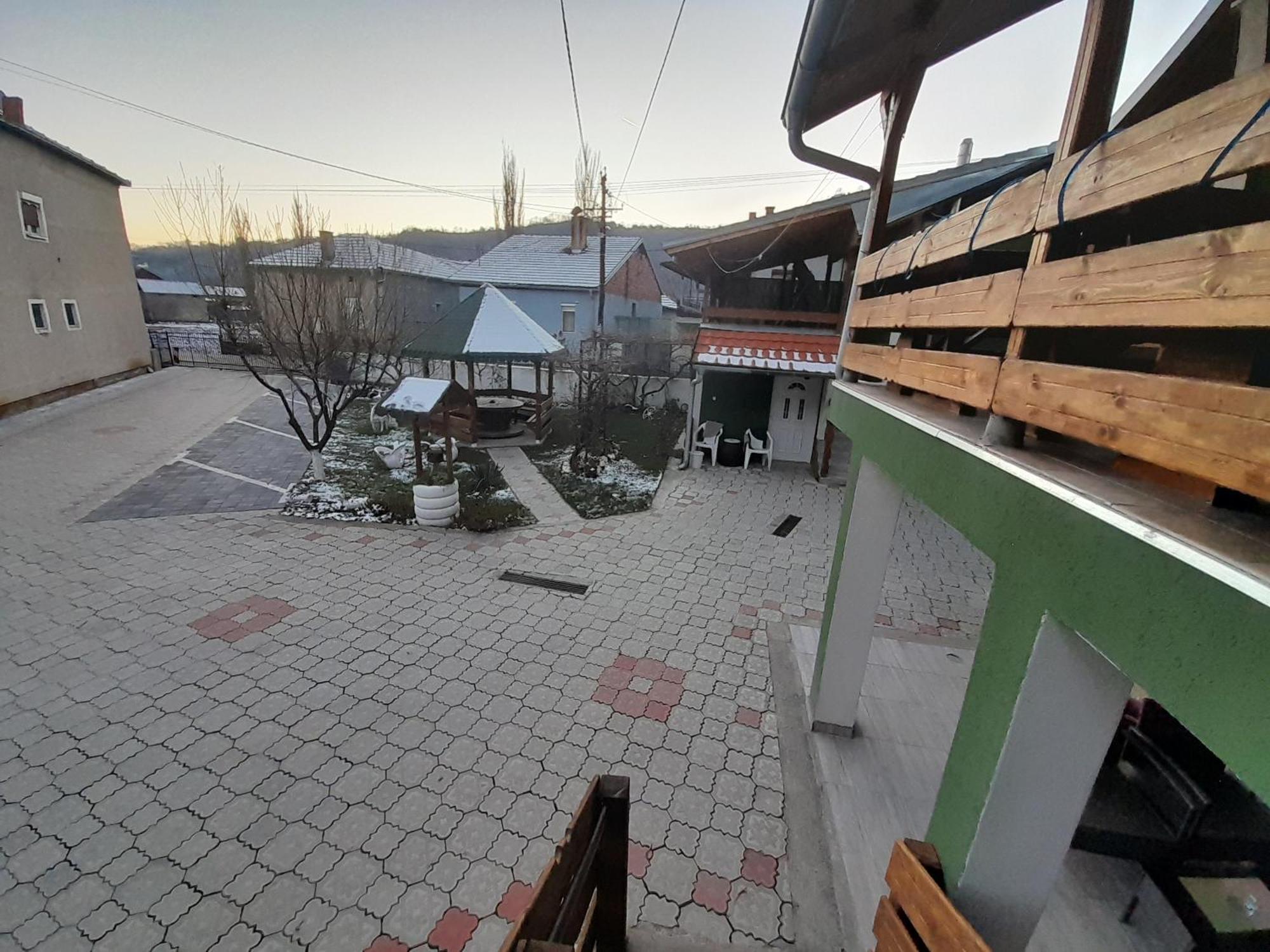 Guest House Vila Banjica Pirot Eksteriør bilde