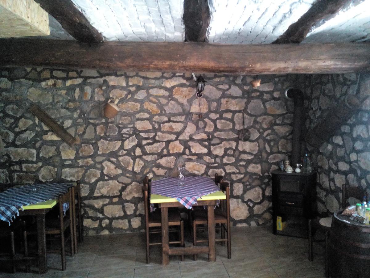 Guest House Vila Banjica Pirot Eksteriør bilde