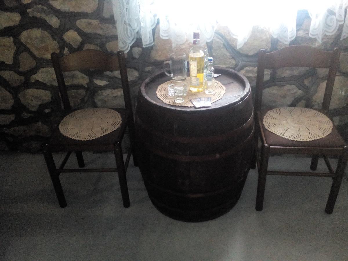Guest House Vila Banjica Pirot Eksteriør bilde