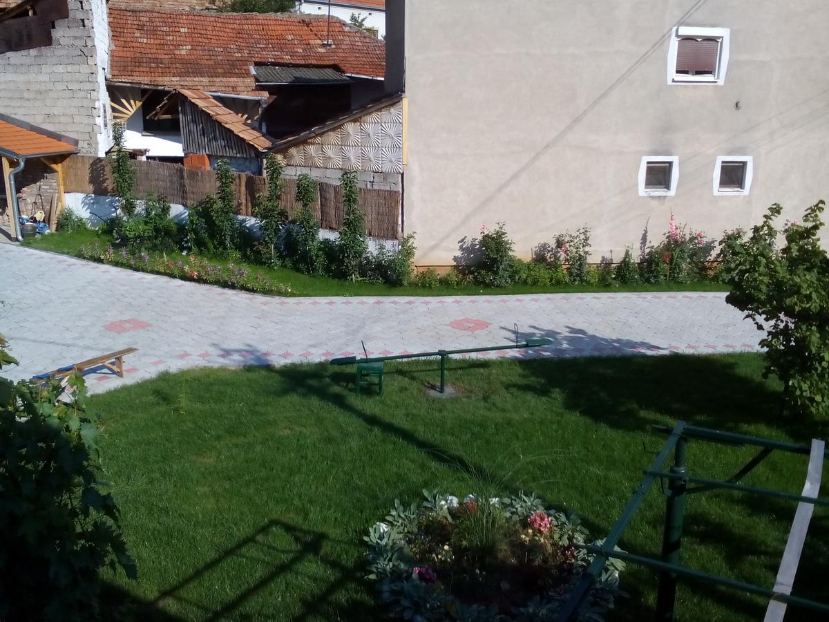 Guest House Vila Banjica Pirot Eksteriør bilde