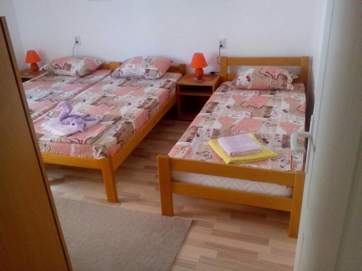 Guest House Vila Banjica Pirot Eksteriør bilde