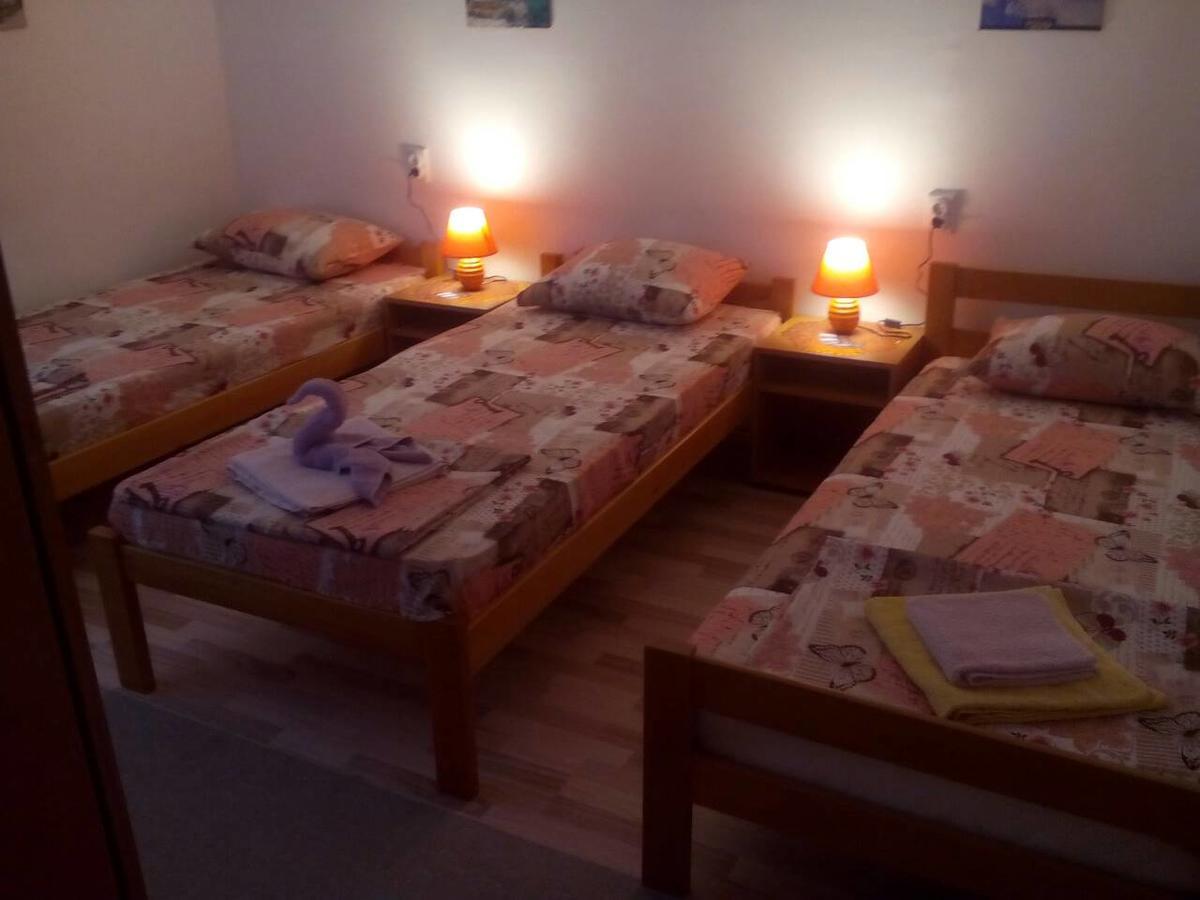 Guest House Vila Banjica Pirot Eksteriør bilde