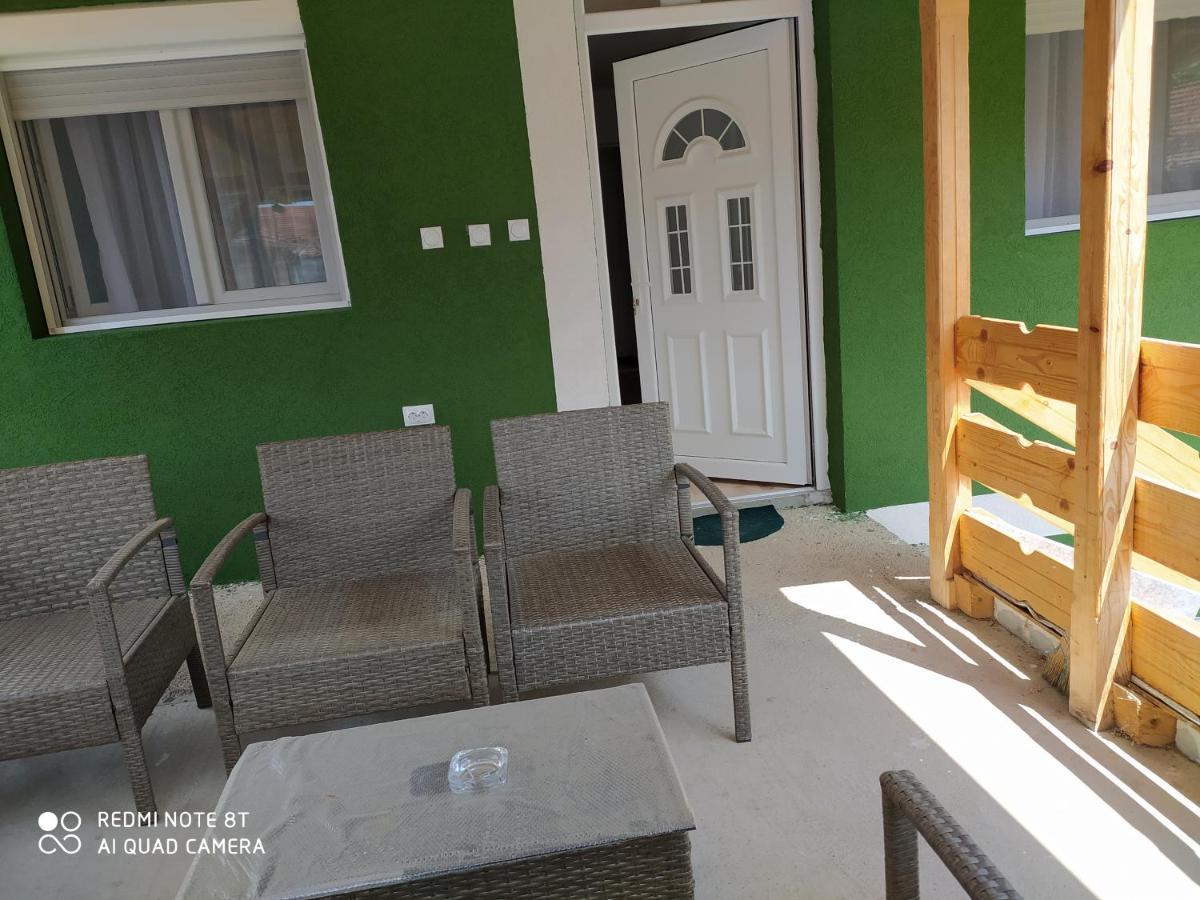 Guest House Vila Banjica Pirot Eksteriør bilde